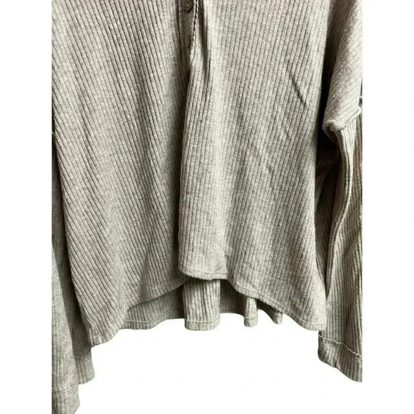 Pink Lily Beige Oversized Pullover Top Medium - Picture 5 of 8